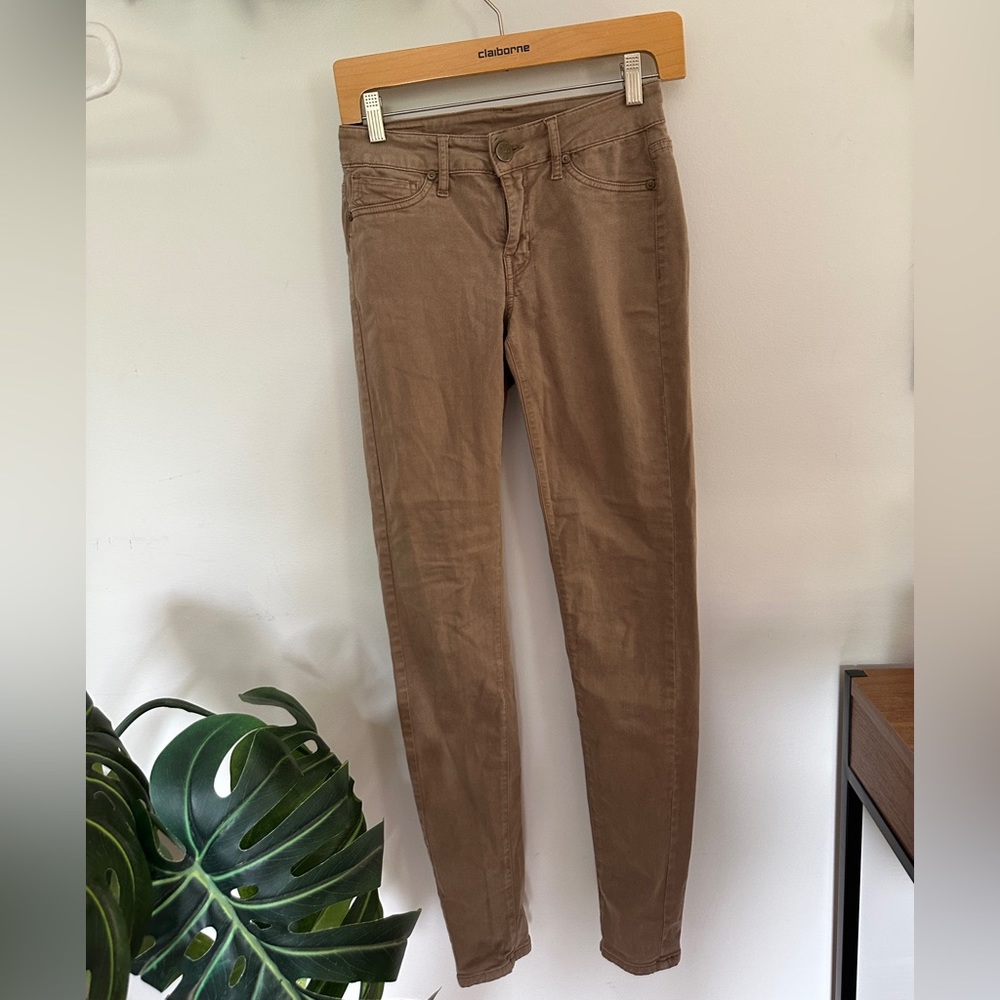 Flattering, tight pants